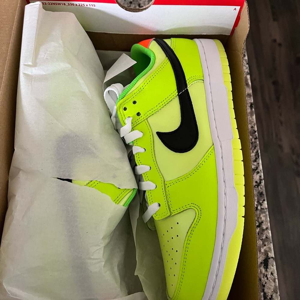 Nikes dunks